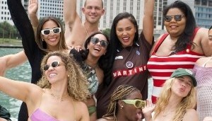 best365登录网页版-库嫂阿耶莎晒照：在轮船️上庆祝生日的一天